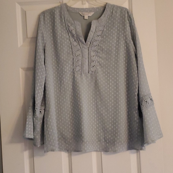 Top - Picture 1 of 2